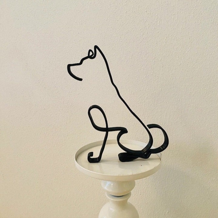 Konstnärlig abstrakt hundskulptur i metall, ett måste för konstsamlare