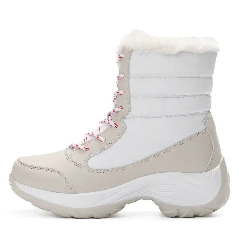 Från sidan: Eleganta dam snökängor med solid kilklack & varmt textilfoder.