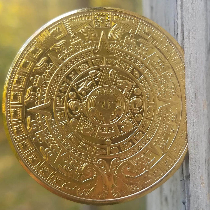 Aztekisk kalender medaljong i bronsfinish, konstnärlig och historisk, för hem och samlare.