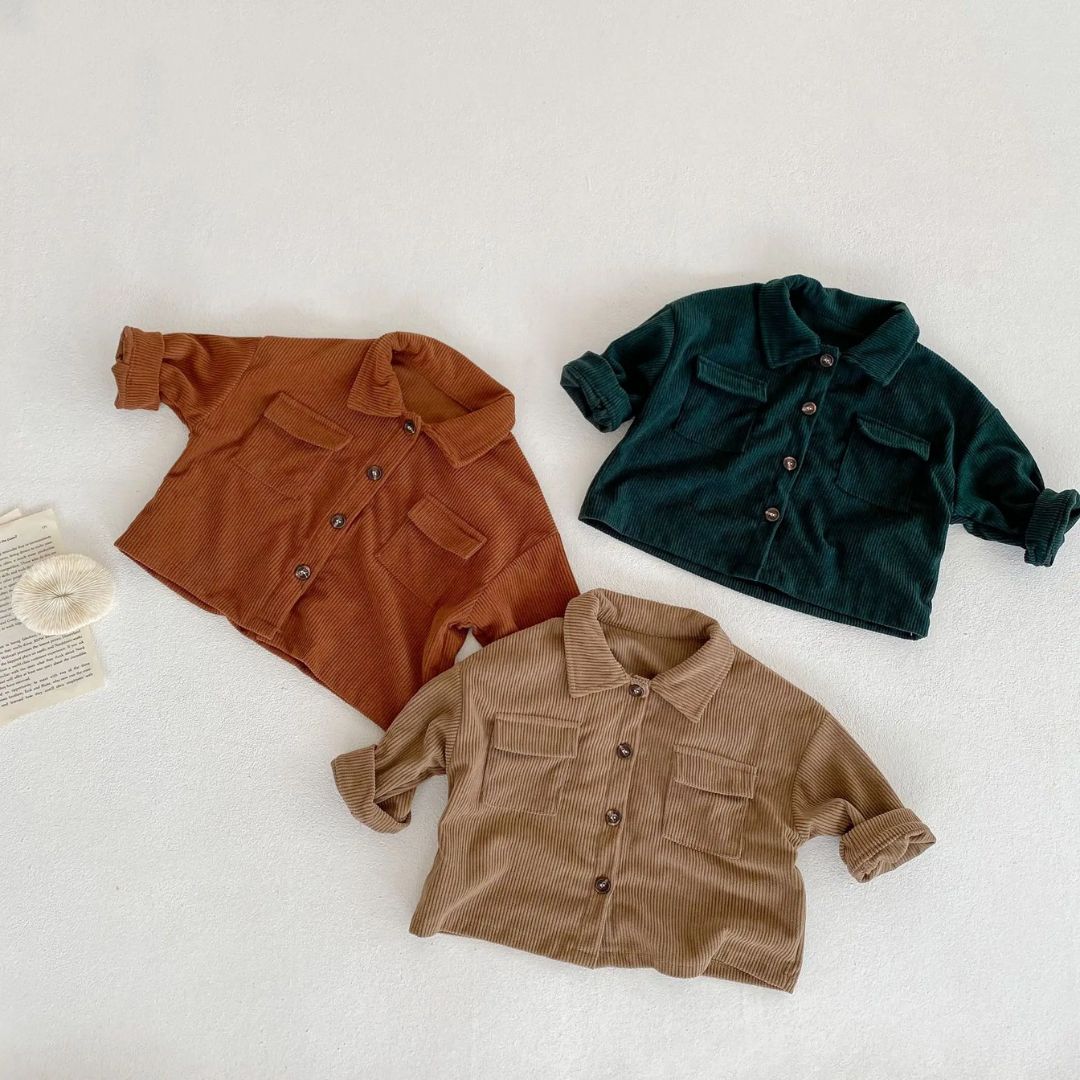 Corduroy Set för barn i en livlig blå nyans, lekfulla och tåliga barnkläder
