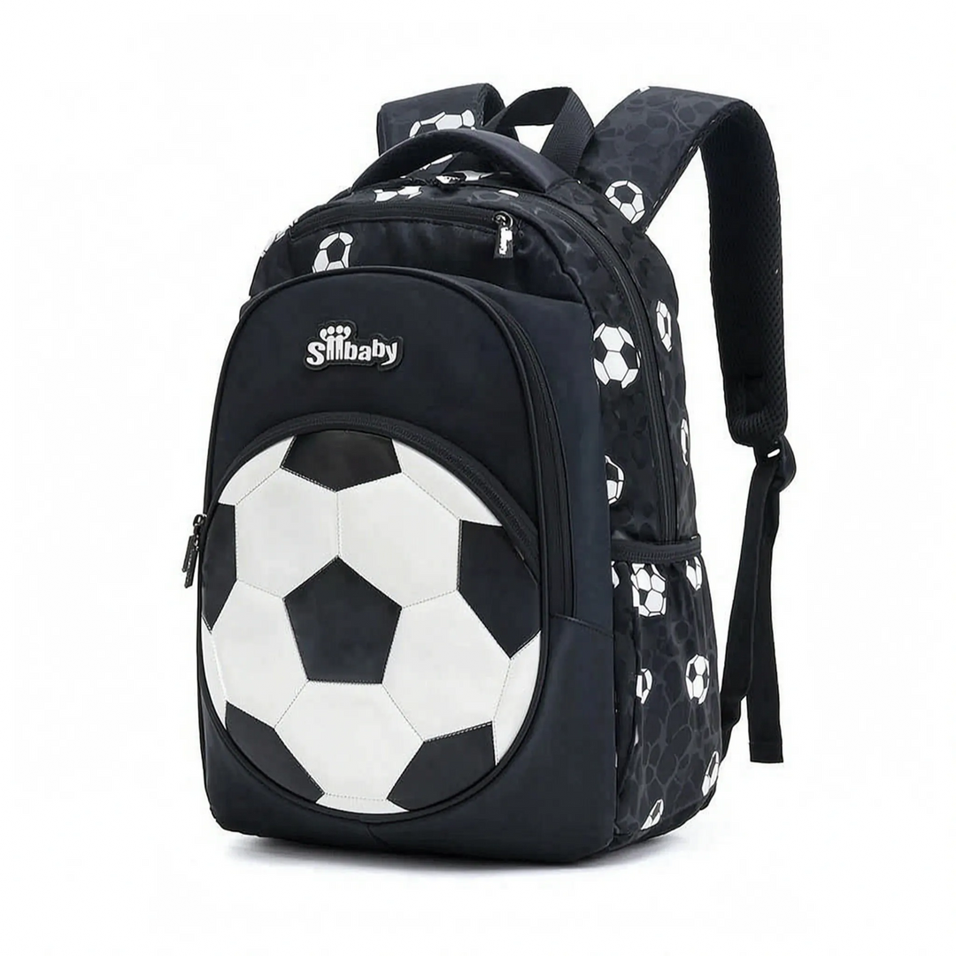 Aktiv barnryggsäck med fotbollsdesign, perfekt för att bära sportutrustning eller skolböcker.