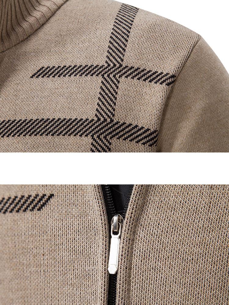 Närbild på tyg och textur av en beige casual herrblazer. Modern stil för en bekväm och elegant look.