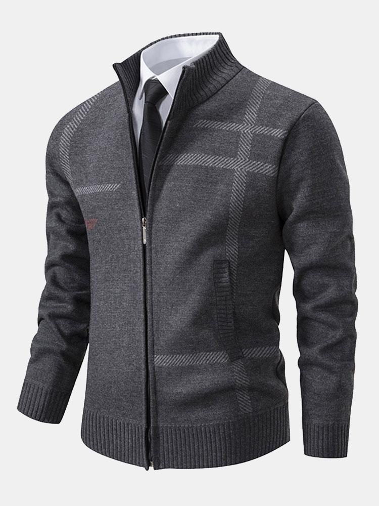 En modern mäns casual blazer, elegant och mångsidig. Finns i beige och grått, passar vår och höst.