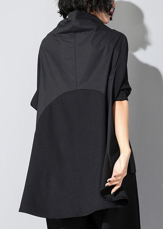 Mjuk dam turtleneck tröja i patchwork med avslappnad passform och fickor. Din mysiga vintertröja med stil.