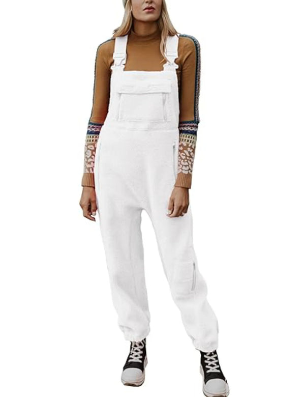 Kvinnors bekväma damjumpsuit med avslappnad passform. Visar hela looken för en modern vardagsstil.