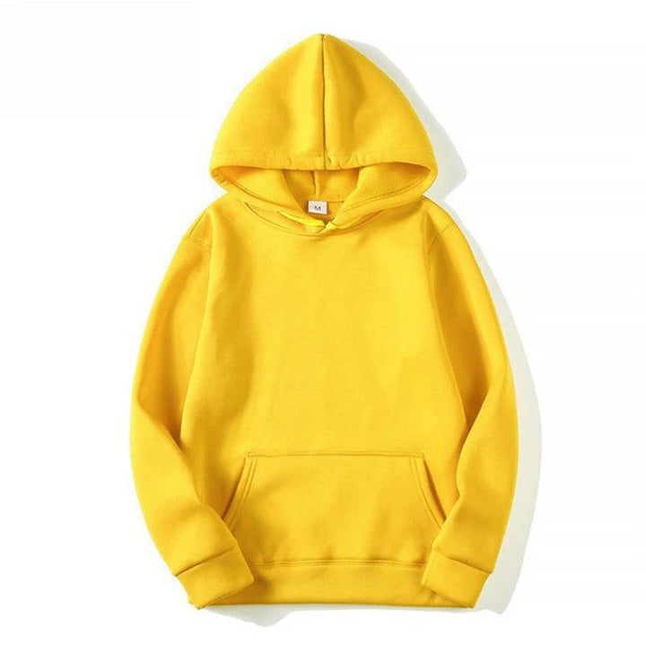 Herrhoodie med justerbar huva och fickor. Perfekt som casual huvtröja för kyligare dagar.