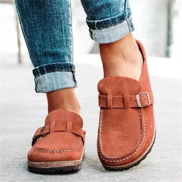 Casual damskor clogs, slitstarka träskor med öppen tå. Bekväma & fotriktiga sandaler för vardagsbruk.