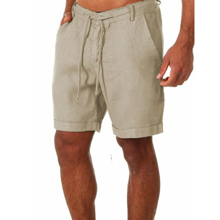 Enkla och bekväma herrshorts, perfekta sommarshorts för en avslappnad fritidslook.