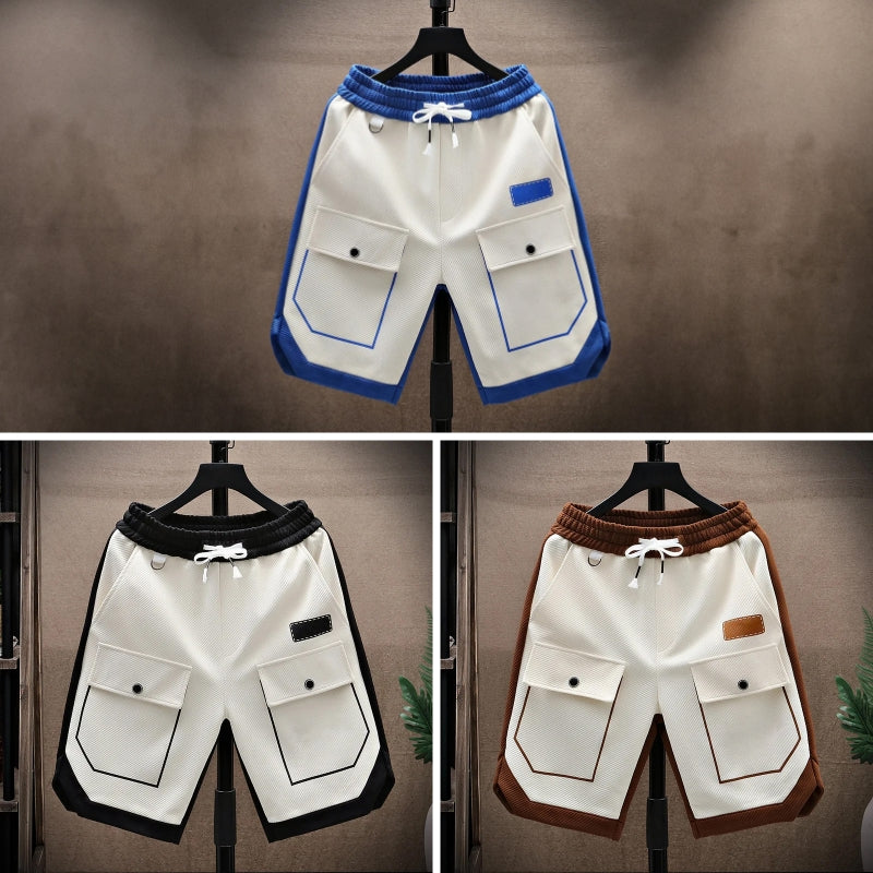 Urval av herrshorts i flera färger, perfekta som sommarshorts. Bekväma, knälånga och praktiska fritidsshorts.