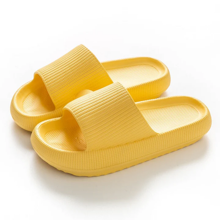 Snygga flerfärgade inomhusskor för kvinnor, designade för optimal fotbekvämlighet och en avslappnad look.
