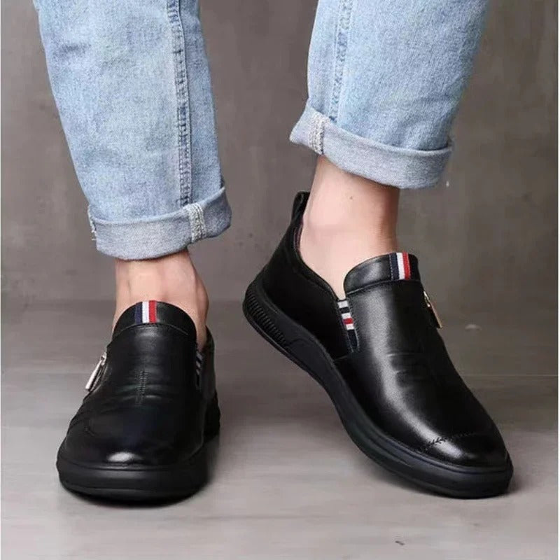 Mäns andningsbara slip-on loafers, eleganta och bekväma herrskor för alla tillfällen och stilar.