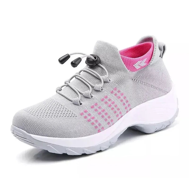 Trendiga plattformssneakers för dam, perfekta för stadsliv och fritidsaktiviteter.