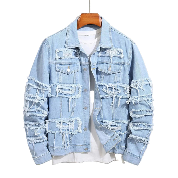 Blå robust jeansjacka för män i klassisk stil med tidlös passform, perfekt som vardagsjacka och ytterplagg.