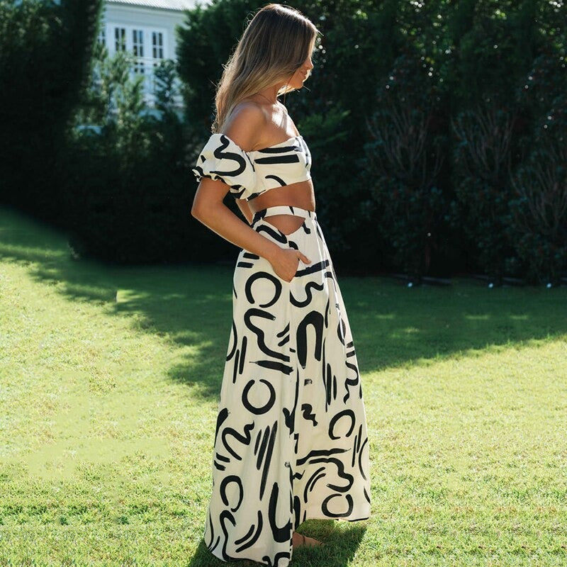 Bekvämt tvådelat boho set: flytande långkjol och matchande topp. Perfekt för kvinnors sommarkläder.