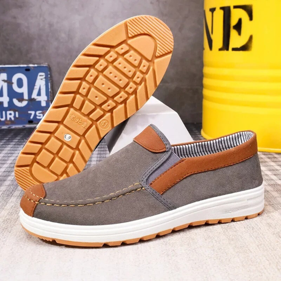 Herrloafers i plusstorlek, bruna och avslappnade slip-ons för optimal komfort, perfekta som fritidsskor.