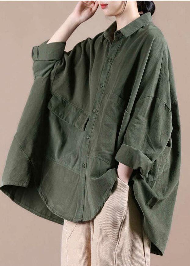 Kvinnors batwing kappa i chic stil, idealisk för både vardag och fest. Elegant och bekvämt vårytterplagg.