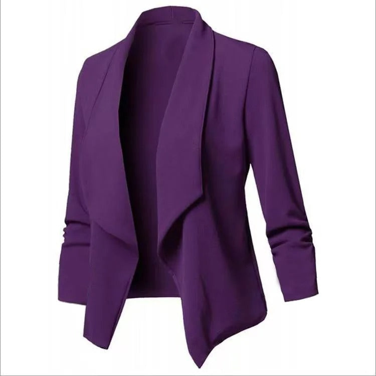 Lång oversized blazer för kvinnor, med slank design och flexibel stretch för komfort hela dagen.