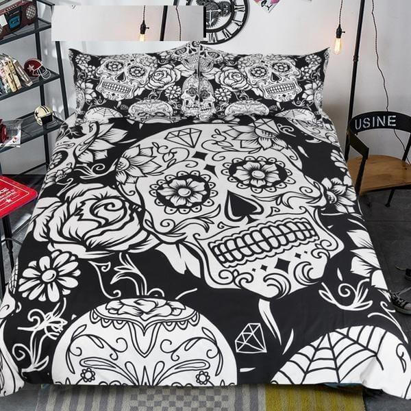 Bekvämt polyester påslakanset med trendigt döskallemönster. Lyxiga sängkläder för unik inredning.