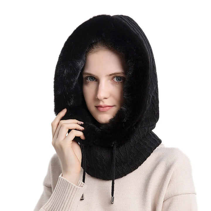 Kvinnlig balaklava mössa i modern design, erbjuder optimal värme och komfort under kalla vinterdagar.