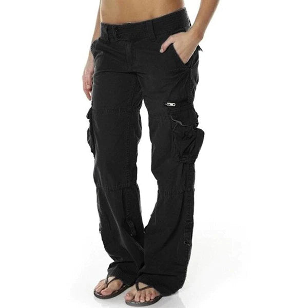 Dam cargobyxor loose fit i armégrön med sidofickor för en bekväm och trendig vardagslook.