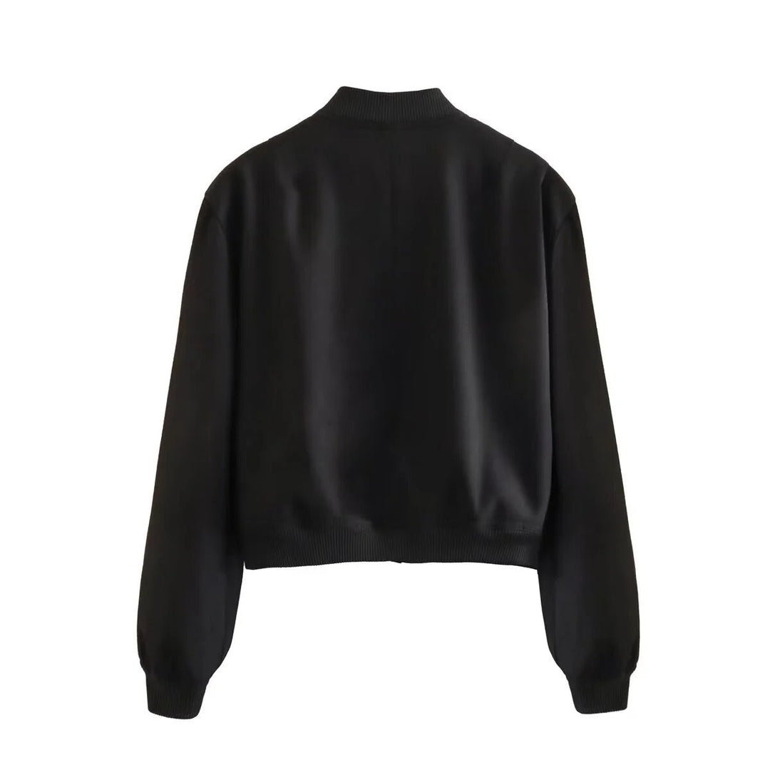 Varm croppad bomberjacka för dam, perfekt vinterjacka i streetwear stil med knappstängning.