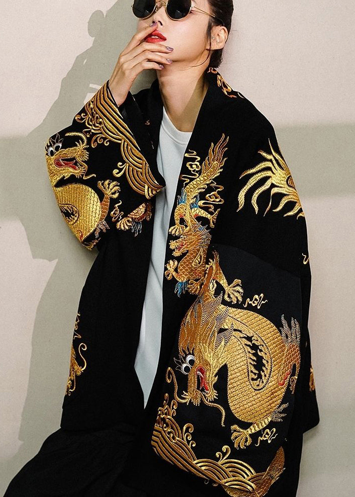 Vår- & höstjacka dam: oversized cardigan med trendigt drakmotiv. Avslappnad och bekväm stil.