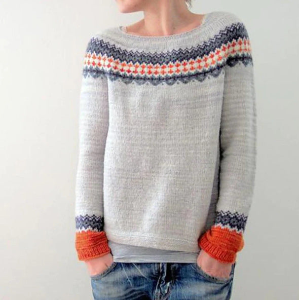 Figursydd dam retro pullover. Klassisk stil som framhäver silhuetten, perfekt för elegant höst & vintermode.