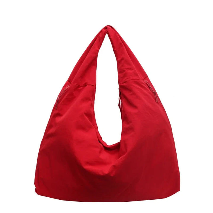 Maskintvättbar Tote Bag för dam, perfekt för en aktiv livsstil. Lätt att hålla ren och fräsch.