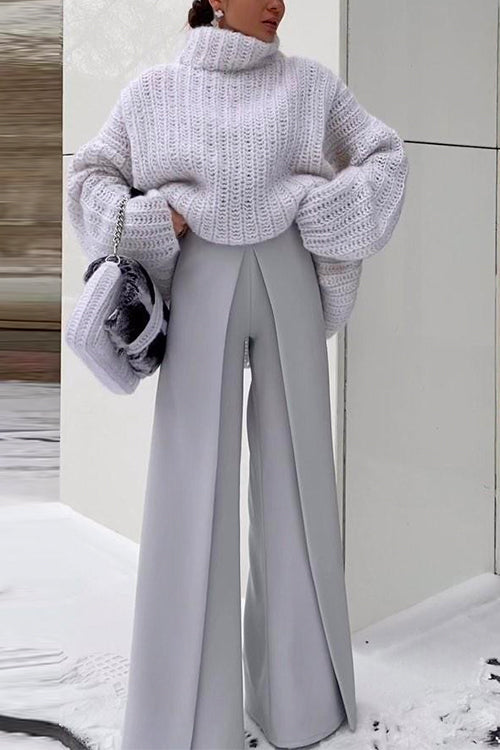 Trendig damtröja med polokrage och drop shoulder. Avslappnad passform för mysigt höstmode.