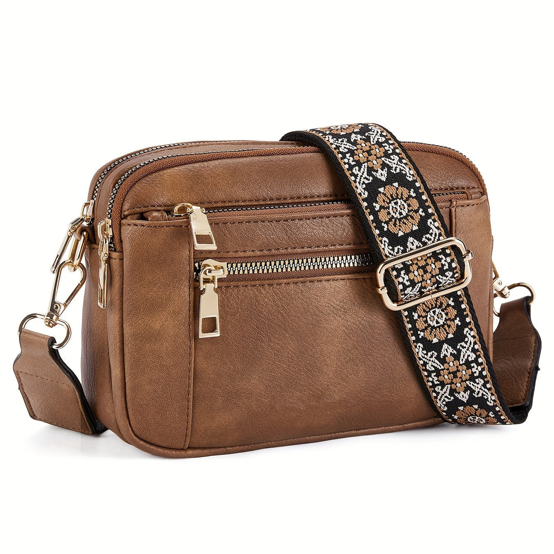 Damernas crossbody-väska i läderlook, brun bohostil, veganvänlig handväska med justerbar rem.