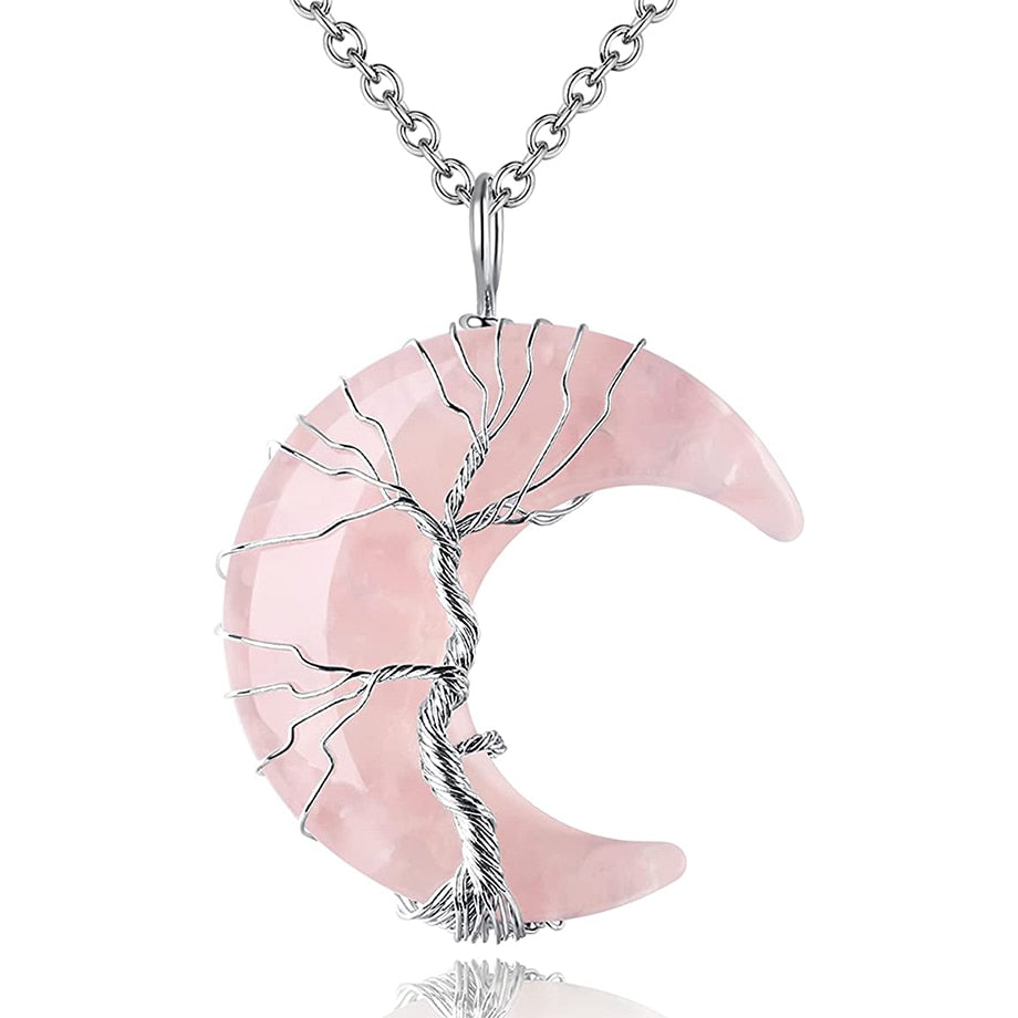 Livets träd-halsband i natursten och halvmåne, en symbolisk accessoar för andliga intressen.