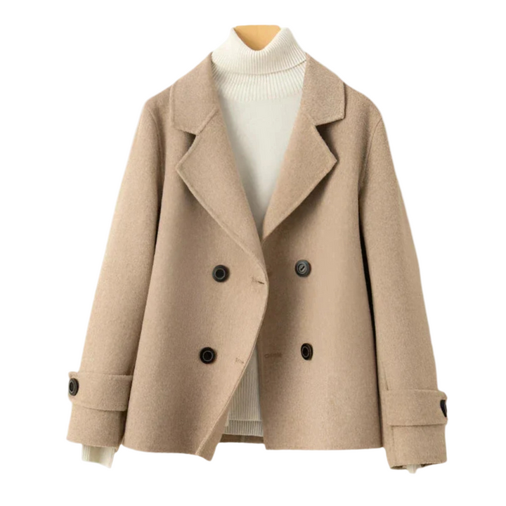 Elegant brun dubbelknäppt jacka för kvinnor. Klassiskt ytterplagg, perfekt för höst- och vintermode.