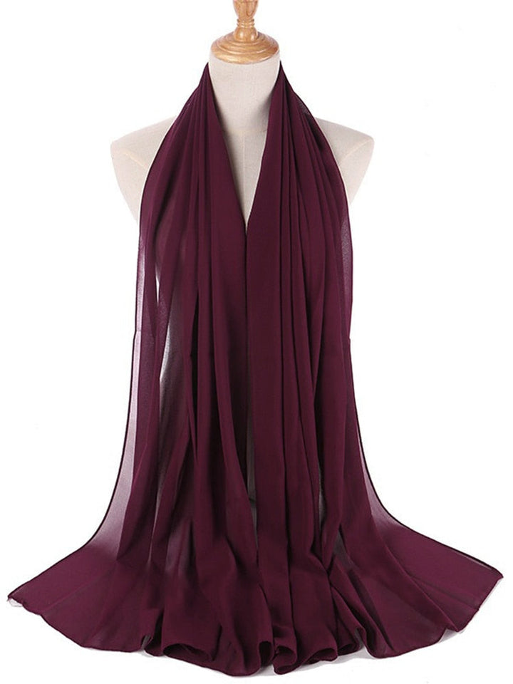 Chiffong hijab pannband som matchar klänning, elegant sjal, komplett look.