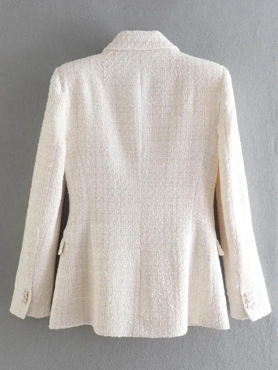 Klassisk dubbelknäppt dam blazer, tidlös design för en elegant och professionell stil.