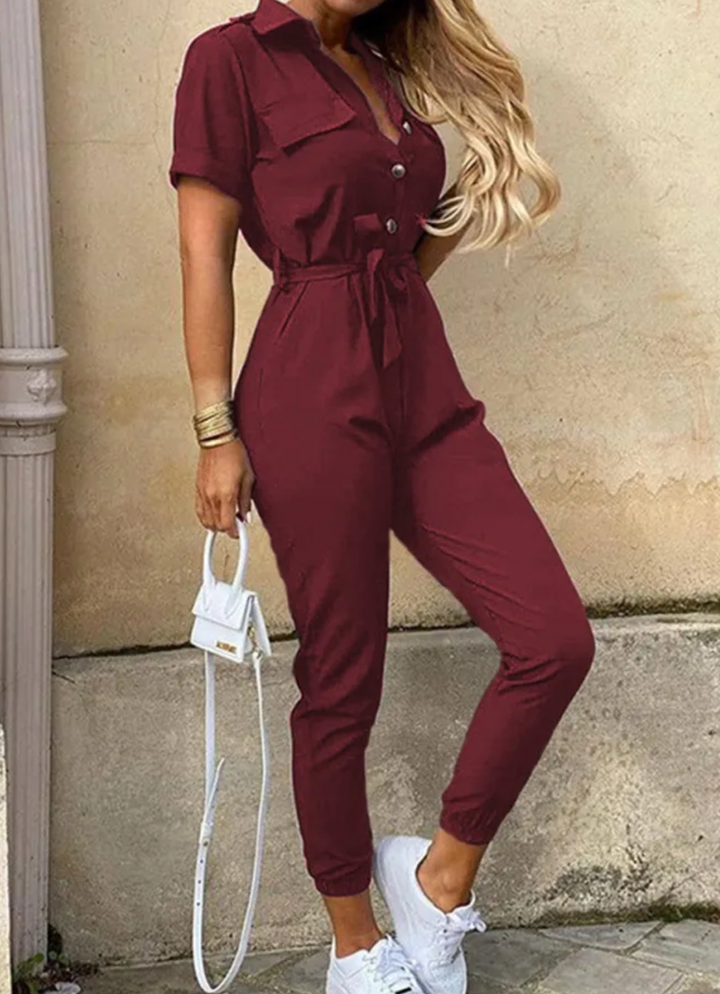 Tidlös elegant jumpsuit, given succé för bröllop & speciella evenemang.