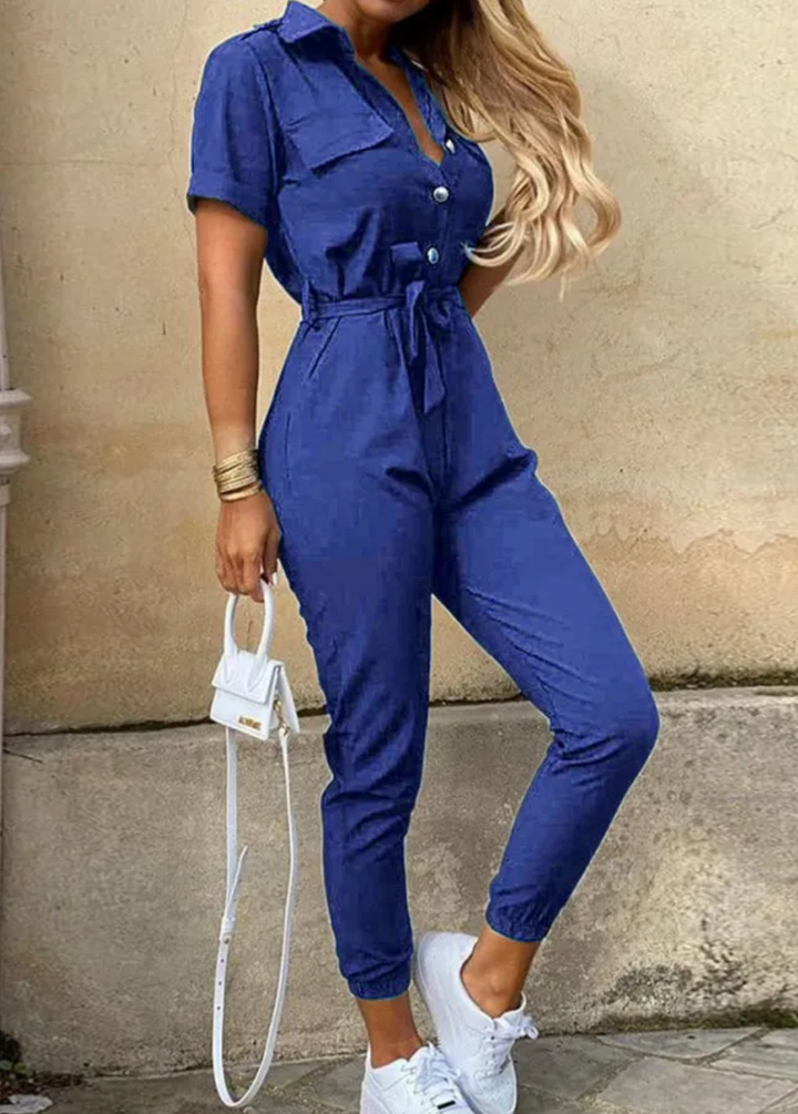 Mångsidig stilren dam jumpsuit, för fest, bröllop eller cocktailparty.