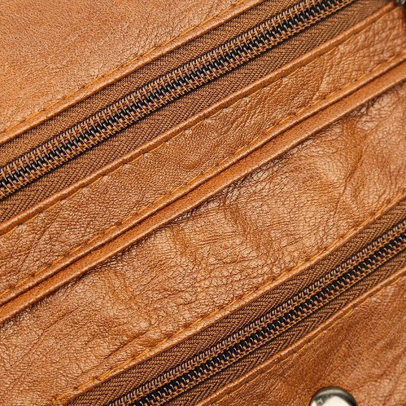 Elegant messenger-väska för kvinnor. Stilren, rymlig vardagsväska, praktisk modeaccessoar.