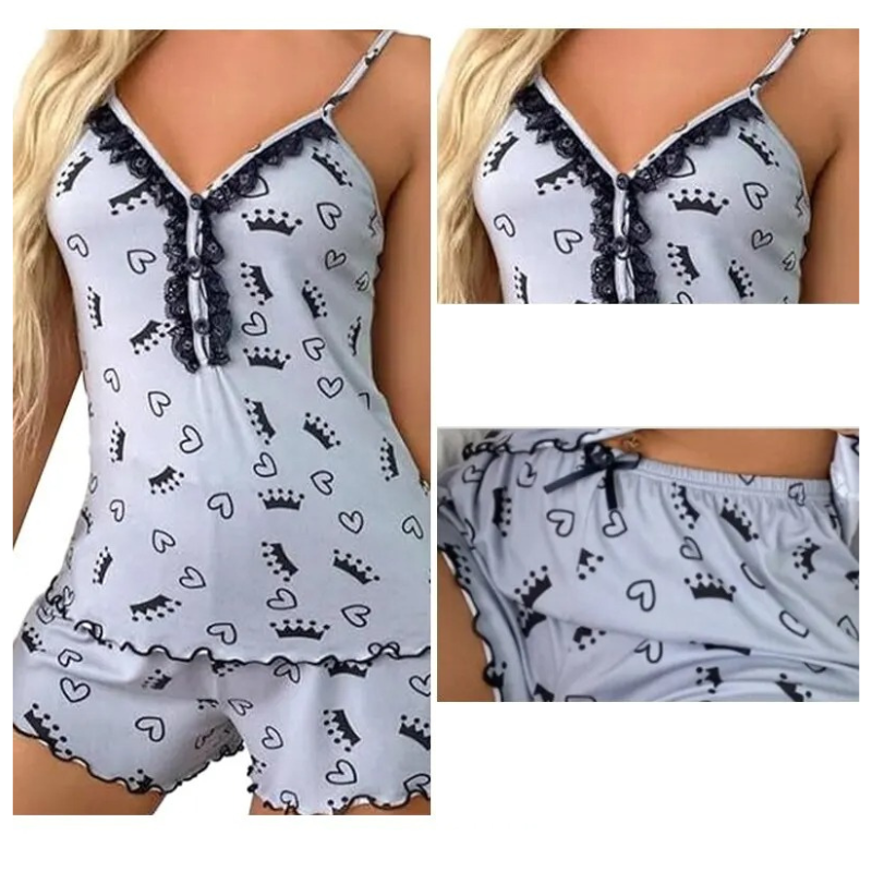 Bekvämt sommar sovkläderset för dam med V-ringad topp och shorts. Perfekt pyjamas för varma nätter.