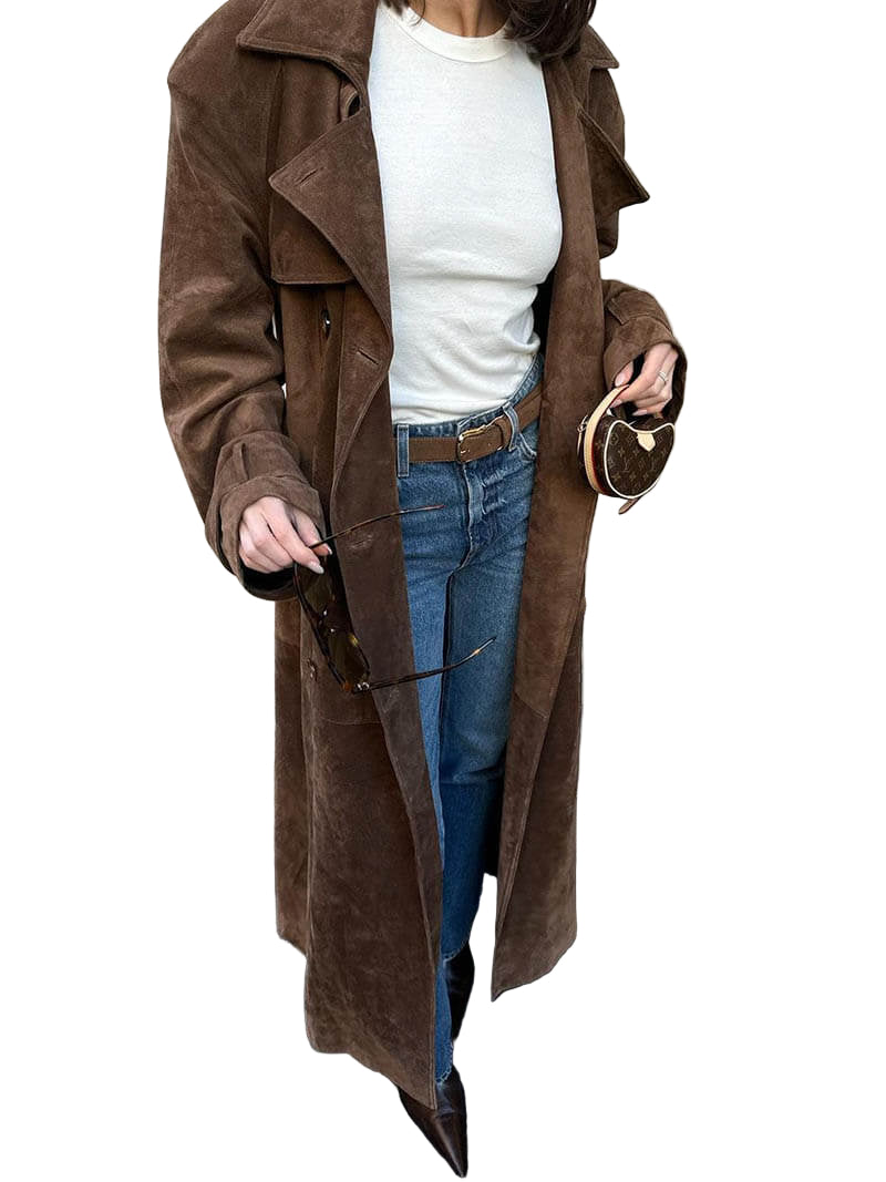 Elegant dam trenchcoat i suède look, dubbelknäppt med bälte. Perfekt midi höstkappa för kvinnor.