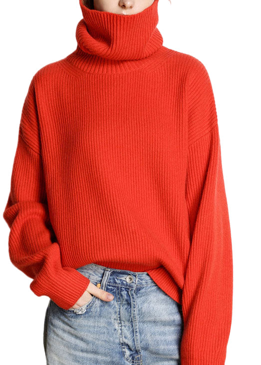 Elegant dam turtleneck tröja med lös passform i mjukt stickat för bekväm höst/vinterstil.