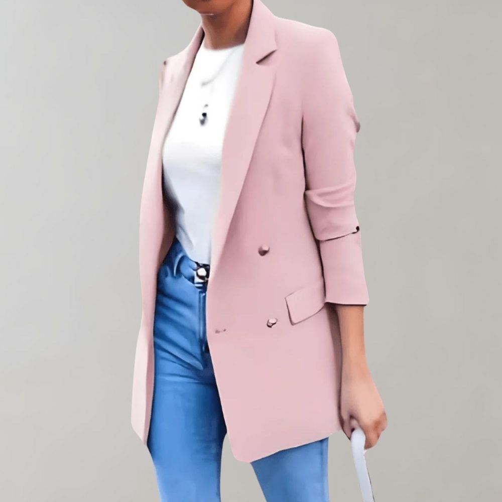 Klassisk elegant damkavaj i höstfärg, perfekt för en sofistikerad och professionell stil.