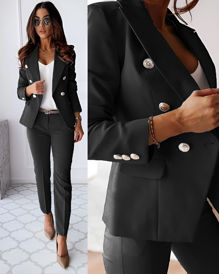 Skarp & modern damkostym med blazer & byxor. Idealiskt för elegant kontorsstil.