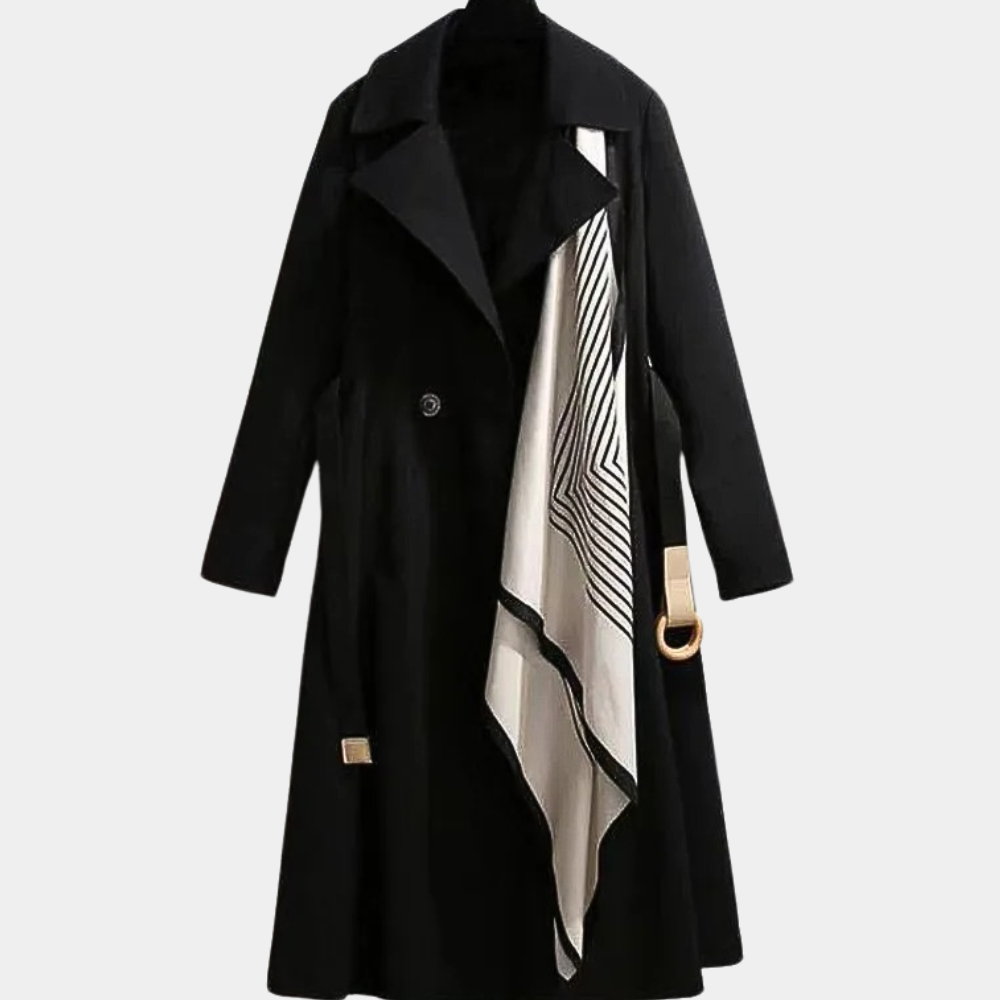Kvinna går i elegant dubbelknäppt bältesrock, visar tidlös stil och rörelsefrihet. Perfekt för mode.