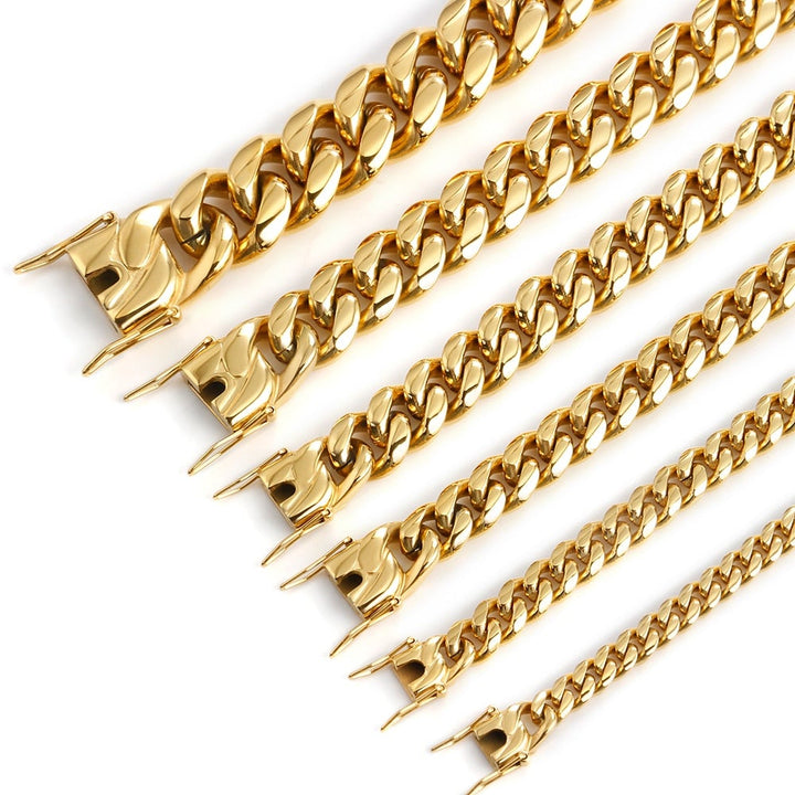 Stilrent 12mm guldkedjehalsband i kubansk länk design för män.