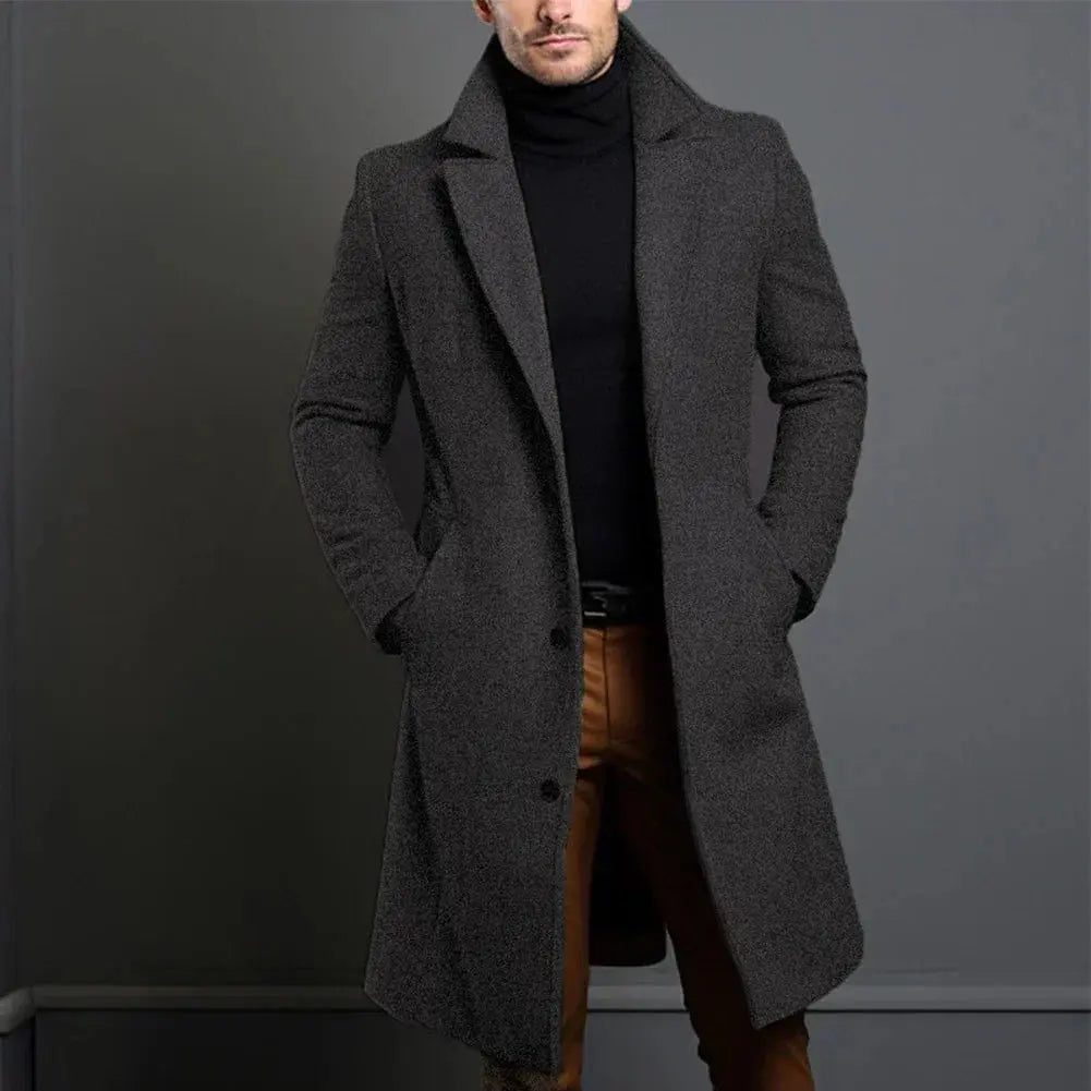 Mångsidig herrkappa, klassisk överrock för smart casual och elegant vardagslook. Stilrent ytterplagg för män.