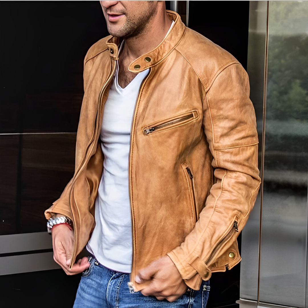 Klassisk herrjacka, elegant och mångsidig för höstmode och vårmode. Ett stilfullt ytterplagg för vardagen.