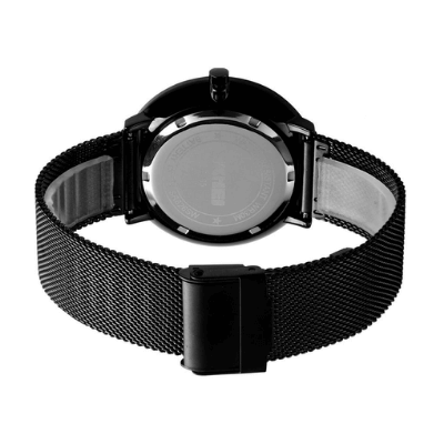 Stilren herrklocka, kvartsur för herr mode. Klassiskt armbandsur som passar alla tillfällen.