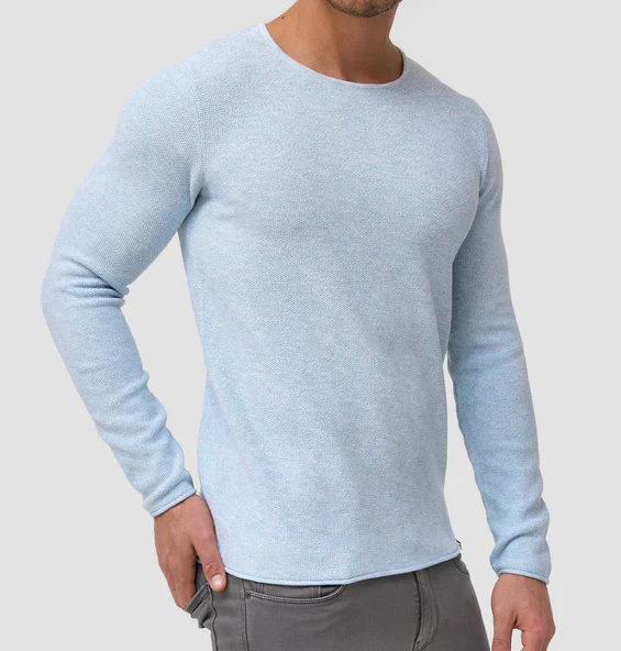 Herrkläder: Långärmad tröja med dragkedja. Modern italiensk stil, elegant & bekväm.