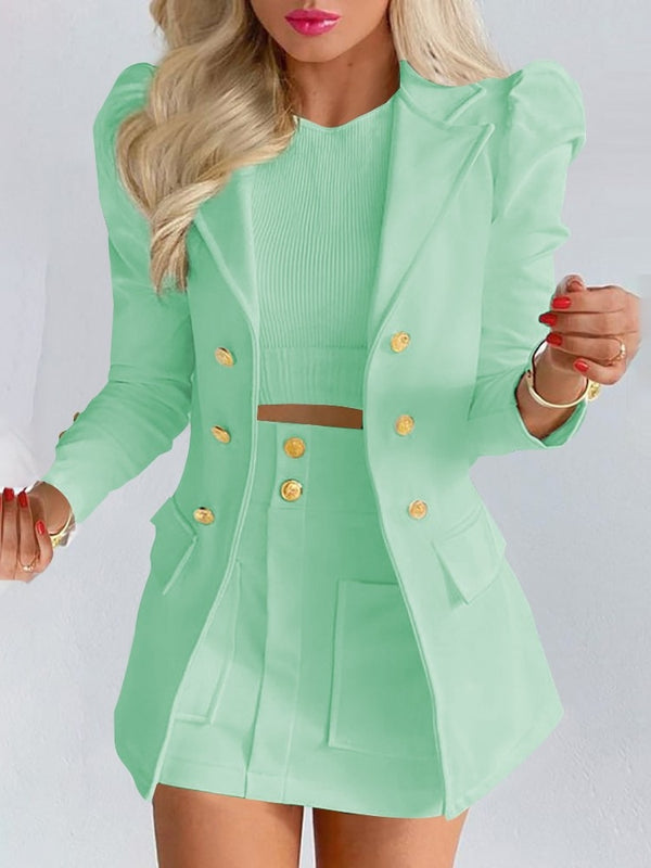 Polerat kvinnors koordset: stilren kavaj & kjol för en elegant, minimalistisk stil. Perfekt för jobbet.
