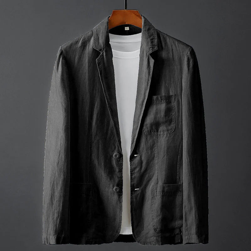 Mångsidig kvinnors blazer med lapelkrage. En stilren och bekväm lättviktsjacka för både kontor och fritid.
